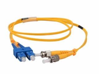 SM G657A1 9/125(SC-ST)